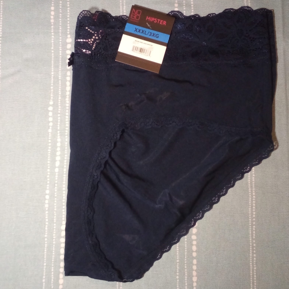 (SOLD) Time for New Undies ladies & π€ - Picture 4 of 4
